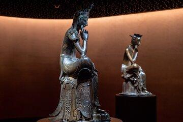 Seoul National Museum Walking Tour Experience