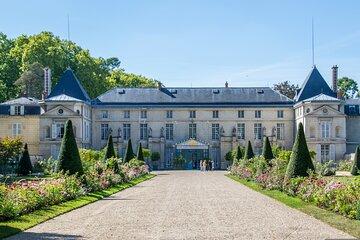 Paris to Rueil Malmaison Private Tour