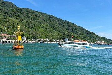 Island Hopping Cham Islands Shared Tour with English Guide