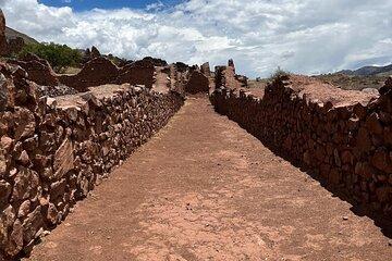 From Cusco Tipon, Pikillaqta and Andahuaylias Midday Tour