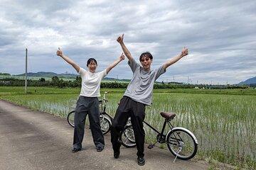 Explore Hidden Japan: Obuse Bike Tour & Orchard Picnic