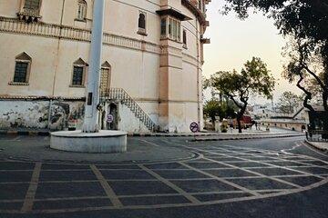 Udaipur Private Car Tour Experience