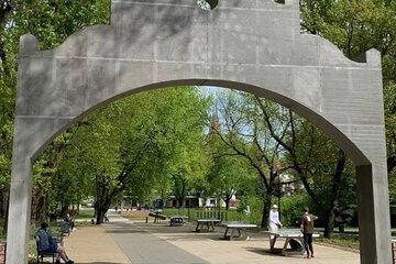 Łódź’s Ruin and Rise: A Self-Guided Audio Tour
