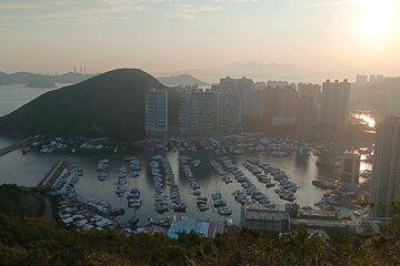 Hong Kong Sunset Brick Hill Hiking in Aberdeen