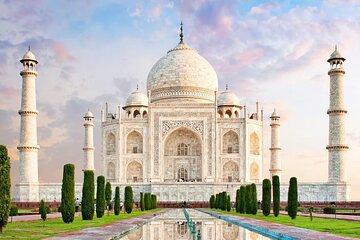 2 Day Taj Mahal Agra Fatehpur Tour from Delhi