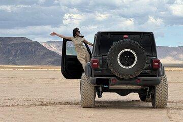 Luxury 4x4 Scenic Desert Tour from Las Vegas