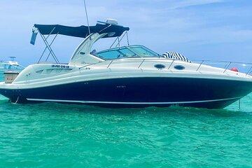 Full-Day Private Yacht Excursion in Catalina Island w/ Snorkeling