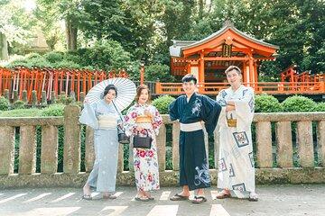 Tokyo City Travel Photoshoot with Professional Photographer