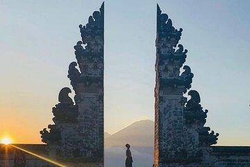 Gate of Heaven, Waterfall and Swing Tour