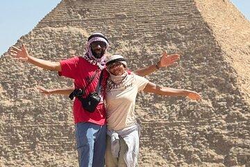 Private Tour Giza Pyramids & Sphinx – Menkaure Visit