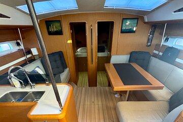 Private Sailing Escape aboard Sailing Yacht CARDEA