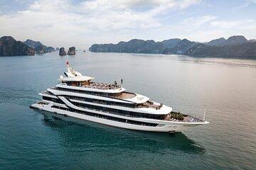 The most luxurious overnight cruise in Halong Bay- Calista Cruise