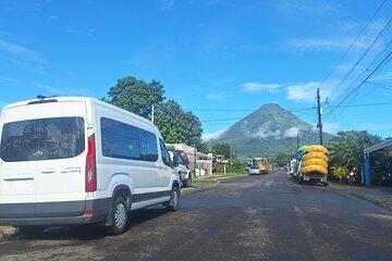 Transportation from La Fortuna to Juan Santamaria Airport in San Jose