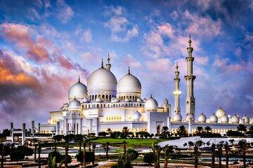 Abu Dhabi Private Tour with Free Photography Videography