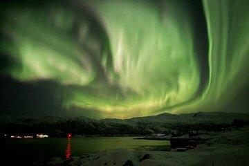 Tromsø Northern Lights Hunt Small Group Adventure Tour