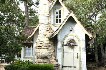 Guided 2-hour Walking Tour in Enchanting Carmel by the Sea