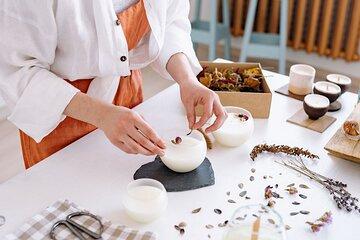 DIY Candle Making Class With Custom Scents in Washington D.C.