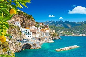 tour from Naples with a visit to Pompeii and Sorrento