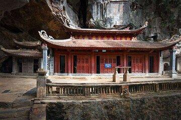 Discover Hoa Lu, Trang An, Mua Caves & Bich Dong from Ninh Binh