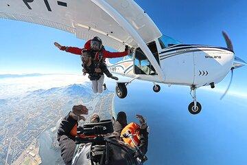 Incredible Skydive/Parachute Jump NO Rio DE January DE plane