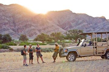 Cape Town to Safari Wonders and Wildlife Fly-In 8 Days