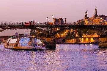 1 Hour Paris Illuminated Evening Sightseeing Cruise