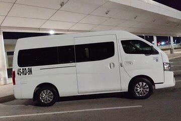 Transportation Playa DE l Carmen to Cancun Airport from 1 to 8 Travelers