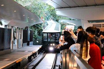 Hong Kong City Explorer Tour by Coach
