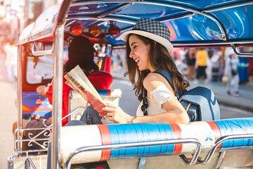 Bangkok Night Tuk Tuk Tour: Markets, Temples & Local Cuisine