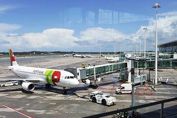 Private Airport Transfer to Porto