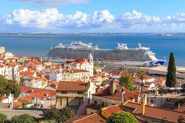 Lisbon Small Group Excursion at Pena Palace, Sintra and Cascais