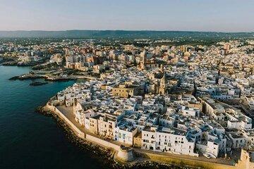 Alberobello and Monopoli Private Day Tour in Puglia with Guide