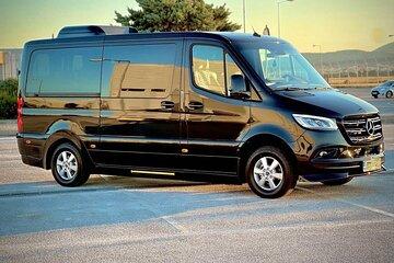 Private Transfer From Athens to Piraeus Port