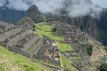 2 Days and 1 Night Machu Picchu Tour from Your Hotel in Cusco