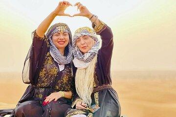 Abu Dhabi Safari VIP Desert Camp with Live Shows and BBQ Dinner