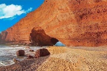 Legzira & Massa Nature Coastal Exploration with Lunch – Agadir