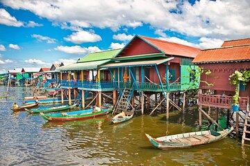 2 Days Tour in Angkor Wat, Bayon, Ta Prohm and Floating Village