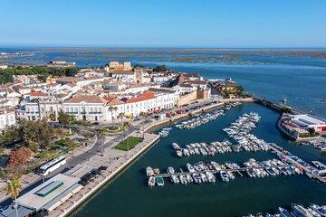 Private Tour Lisbon-Faro / Faro-Lisboa with 4 Parages