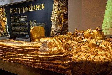 Cairo Pyramids Sphinx Egyptian Museum from Hurghada