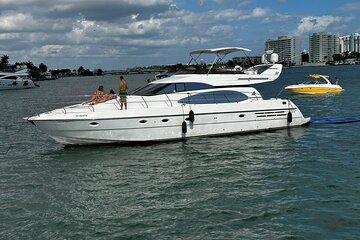 62ft plus Free Hour Miami Yacht Rental 3-6 Hours up to 13 People
