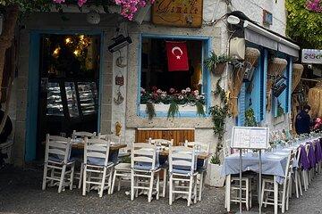 Cesme and Alacati daily tour from Izmir