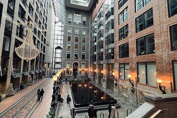 Montreal Private Walking Tour to Downtown RESO and Old Montreal