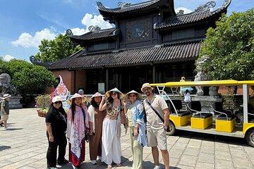 From Hanoi: Deluxe Trip to Bai Dinh Pagoda & Trang An Grottoes
