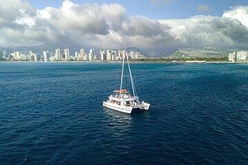 Sunset Cruise with Live Music in Waikiki Oahu