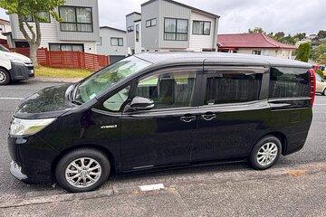 Private Airport Transfer from/to Auckland Airport