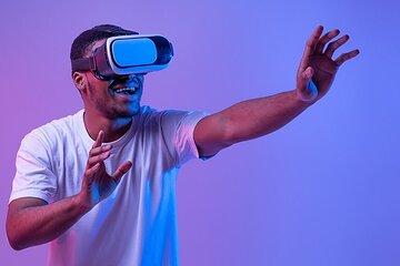 Geneva VR experience facing the Jet d’Eau and immersive bonus