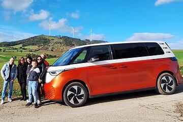 Private Lisbon to Porto tour - Scenic Stops - Electric Vehicle