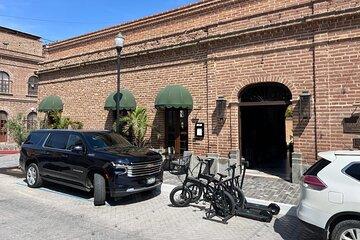 Round-Trip Private Transfer from SJD to La Paz