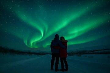 Small Group Northern Lights Hunt in Alta