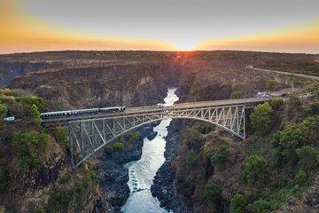 Luxury Vintage Rail and Fine Dining to Victoria Falls